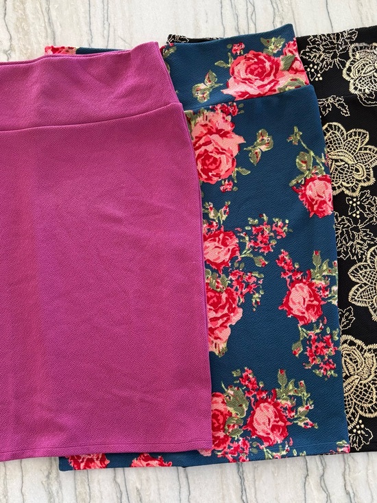 LuLaRoe Dresses & Skirts - LuLaRoe Pencil Skirt Set